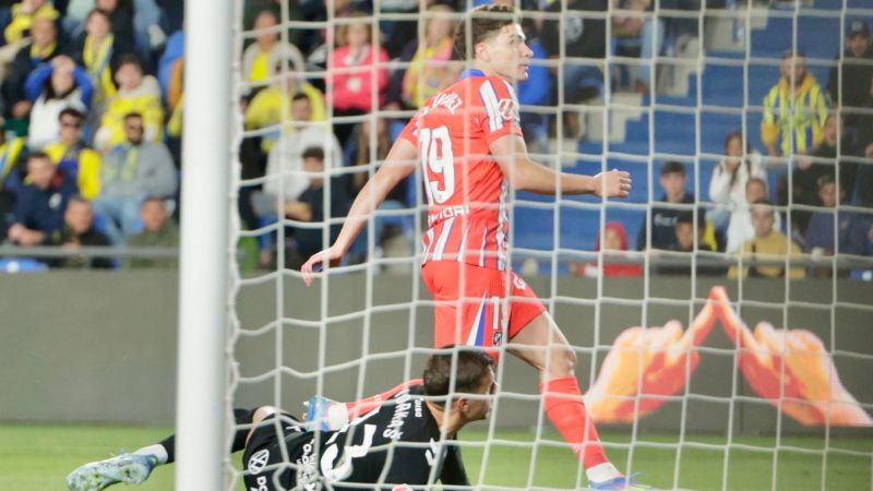 El delantero argentino del Atlético de Madrid, Julián Álvarez, no anduvo en su noche frente a Las Palmas.