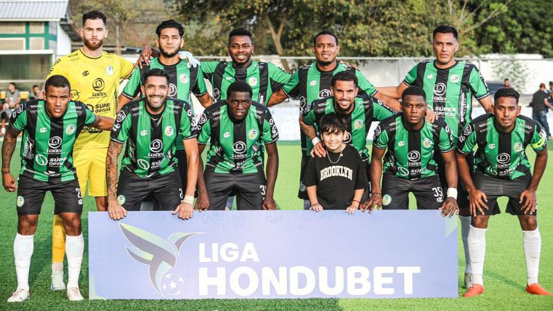 El Juticalpa FC solo tiene un punto de diferencia sobre la Real Sociedad.