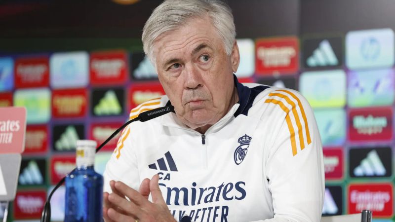 Carlo Ancelotti insiste que hablará de su futuro en el Real Madrid hasta final de temporada.