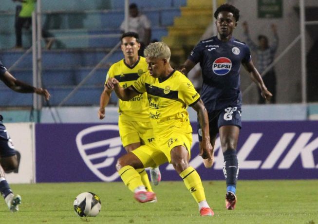 Semifinales entre Real España y Motagua