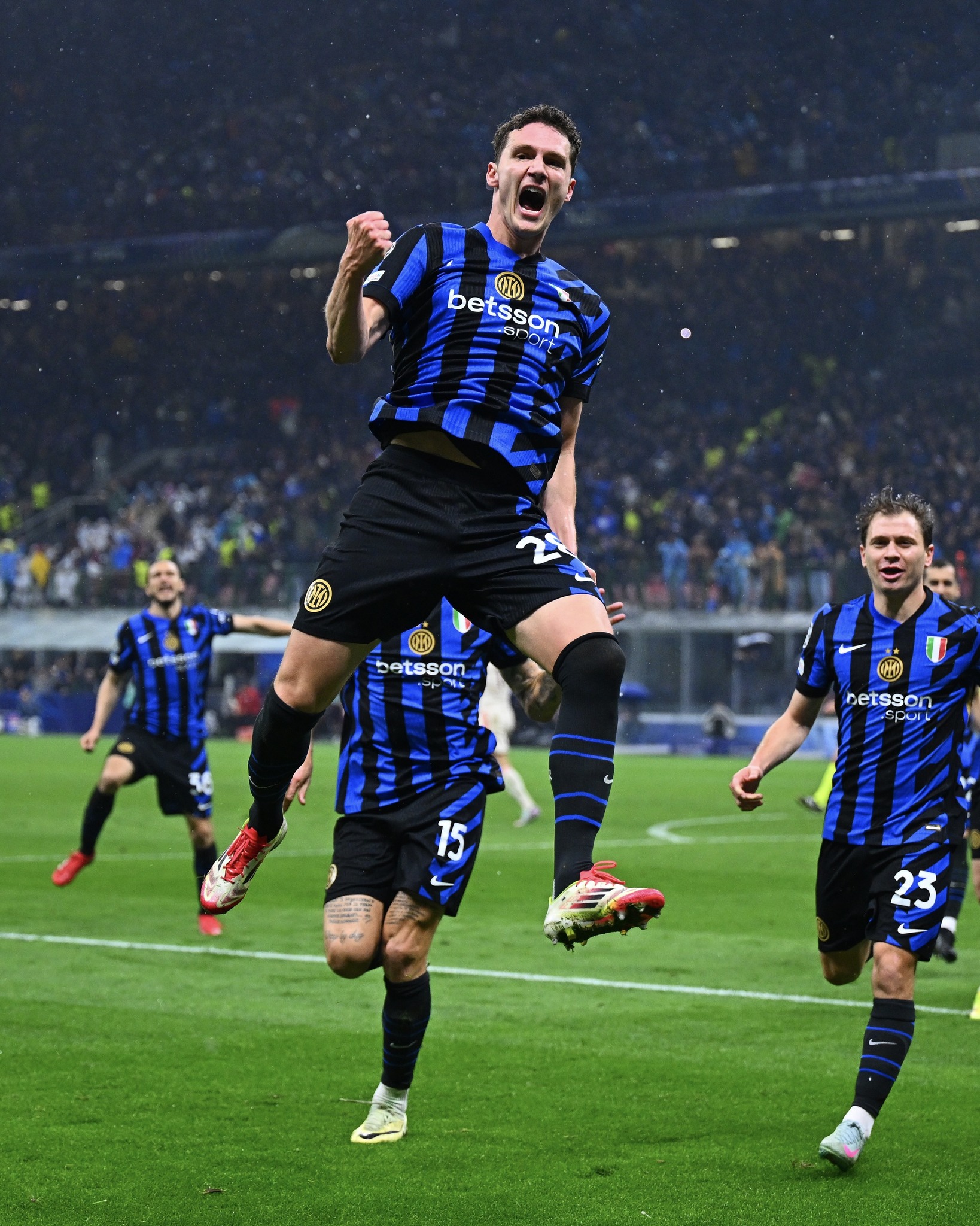 Con un bajo presupuesto, el Inter de Milán está a un paso de coronarse campeón de Europa.