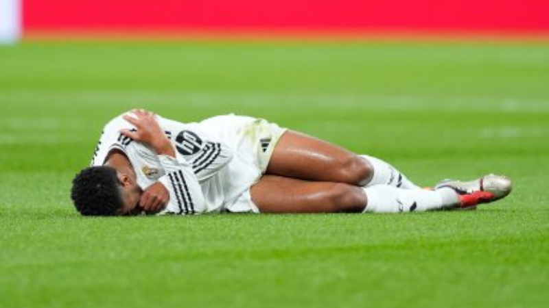 El Real Madrid tendrá que afrontar el inicio de la próxima temporada sin el mediocampista inglés.