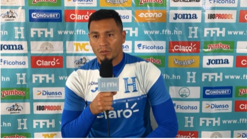 El guardameta Marlon Licona considera un privilegio estar en la Selección Nacional.