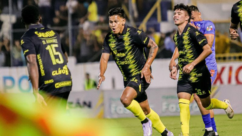 El Real España apelará a su esencia para ganar la Copa 13 en Liga Nacional.