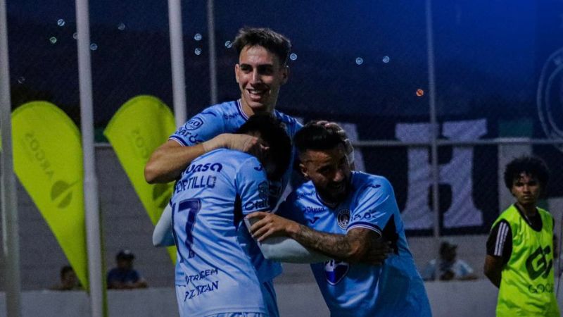 Rodrigo Auzmendi se despachó con un hat-trick en el triunfo de Motagua sobre Génesis Comayagua.