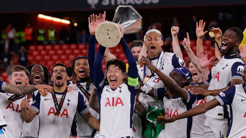 El Tottenham vuelve a levantar un título europeo después de 41 años.