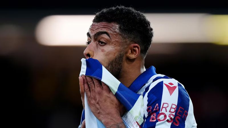 El West Brom despide a 14 futbolistas de su plantilla tras quedar noveno en la Championship de Inglaterra.