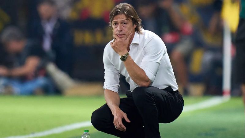 El Sevilla anunció este lunes a Matías Almeyda como nuevo DT del equipo.