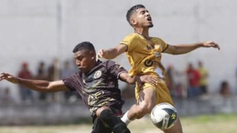 Atlético Independiente y CD Choloma se repartieron los puntos en la ida de la finalísima de la Liga de Ascenso.