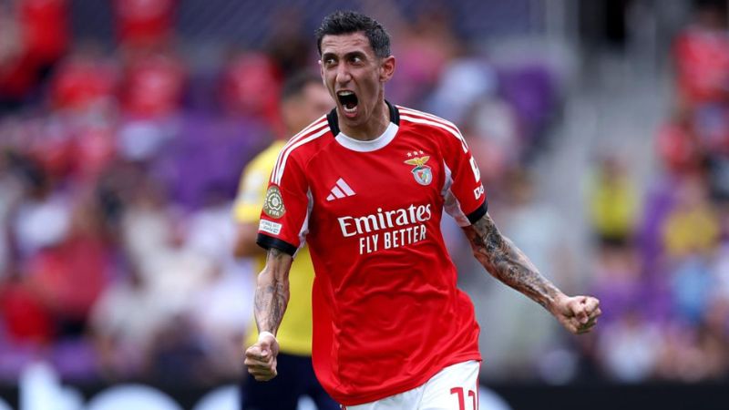 Ángel Di María anotó su segundo y tercer gol del torneo este viernes ante el Auckland City.