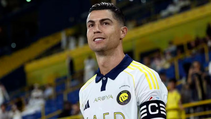 El astro portugués cumplirá cinco años vistiendo los colores del equipo árabe.