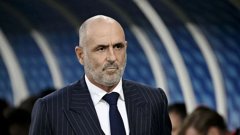 Michał Probierz renuncia a su cargo como entrenador de la selección de Polonia tras su conflicto con Robert Lewandowski y perder 2 a 1 con Finlandia.