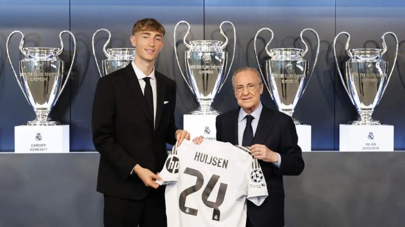 El Real Madrid presentó a Dean Huijsen como su nuevo refuerzo para la próxima temporada.