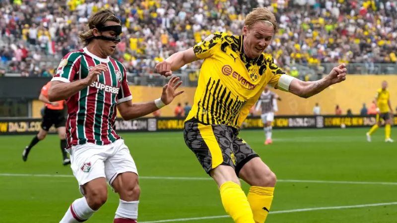 Dortmund y Fluminense empataron sin goles en su debut en el Mundial de Clubes.