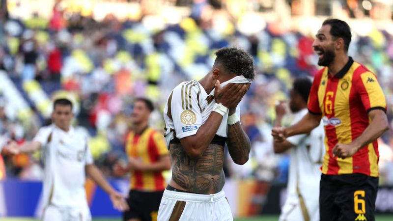 Por su parte, los tunecinos debutaron perdiendo ante el Flamengo, pero se recuperaron tras vencer por la mínima al LAFC en la segunda fecha.