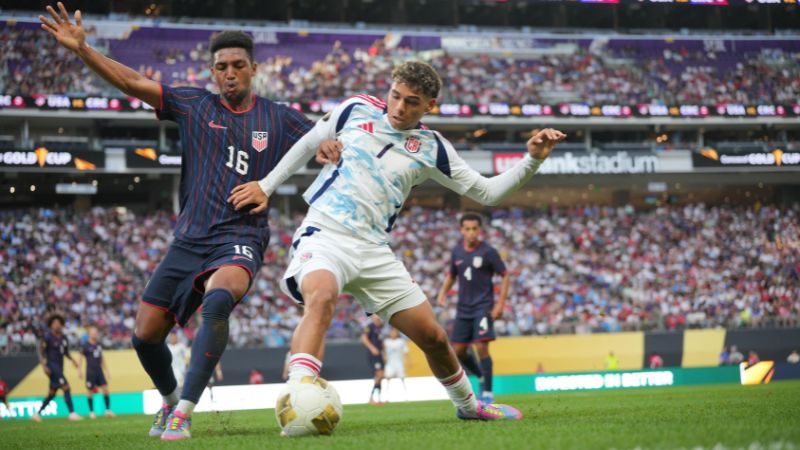 Estadounidenses y costarricenses empataron a dos goles en tiempo reglamentario.