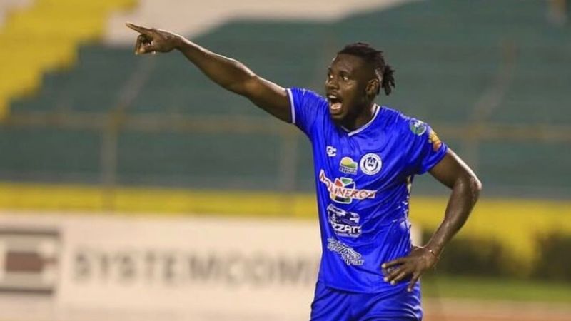 Héctor Aranda habría decidido por Motagua para el torneo de Apertura y la Copa Centroamericana de la Concacaf.