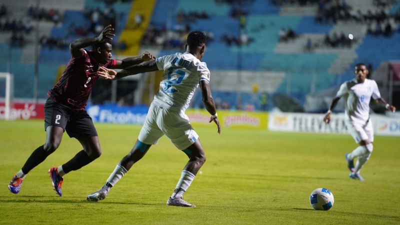 Honduras y Antigua & Barbuda se enfrentan en el estadio Nacional 