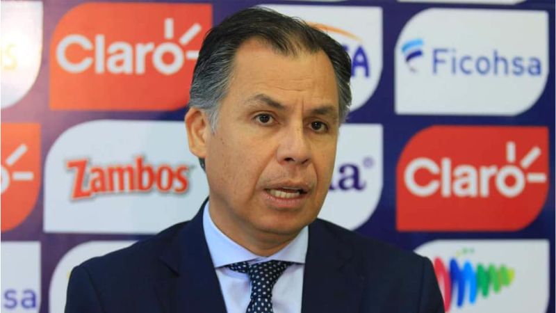 Secretario de la Federación de Fútbol de Honduras, José Ernesto Mejía declaró sobre las quejas de Reinaldo Rueda sobre las canchas donde entrena la Selección.