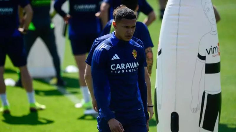 El hondureño Kervin Arriaga está muy cerca de pasar al Levante, que ascendió en España.