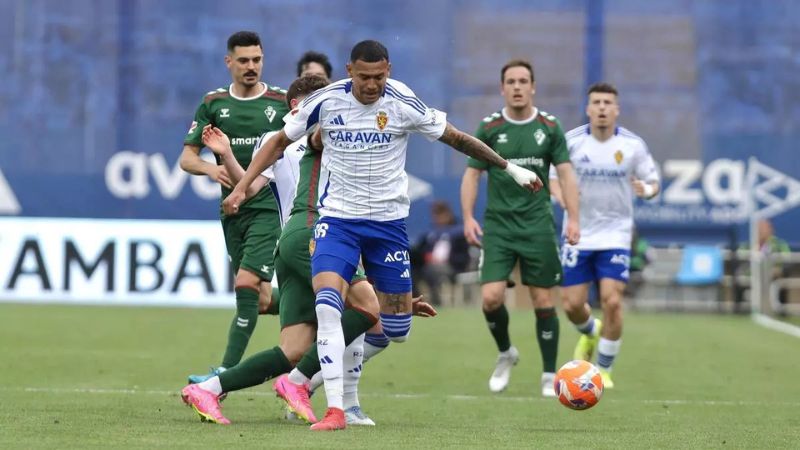 Kervin Arriaga esperará en Honduras el desenlace de su futuro con el Real Zaragoza.