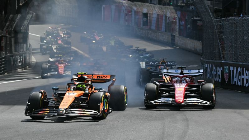 El piloto británico de McLaren, Lando Norris, ocupa la segunda posición, 10 puntos menos que el líder Oscar Piastri.