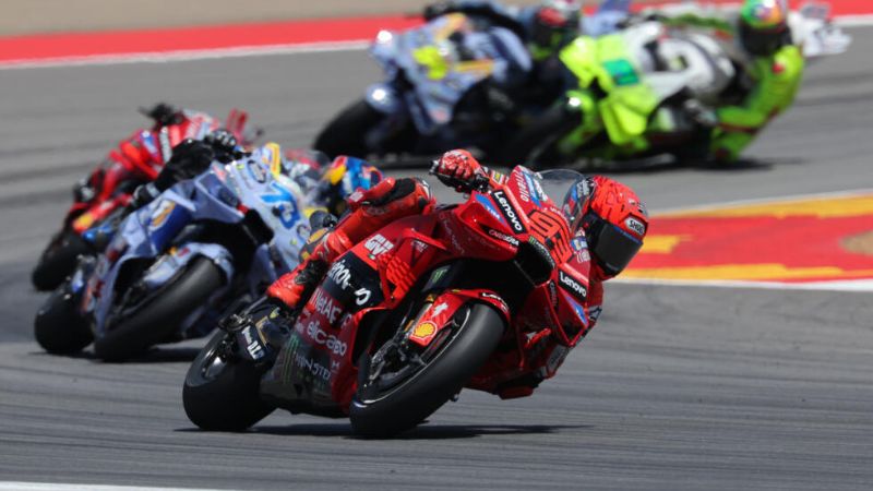 Marc Márquez es escoltado en la tabla de posiciones del Mundial de MotoGP por su hermano menor Álex.