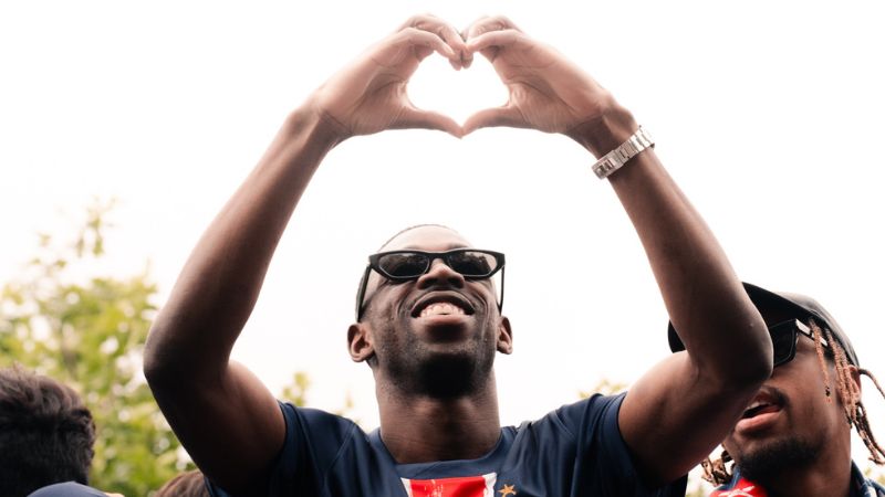 Ousmane Dembélé fue elegido como el mejor jugador de la Champions.