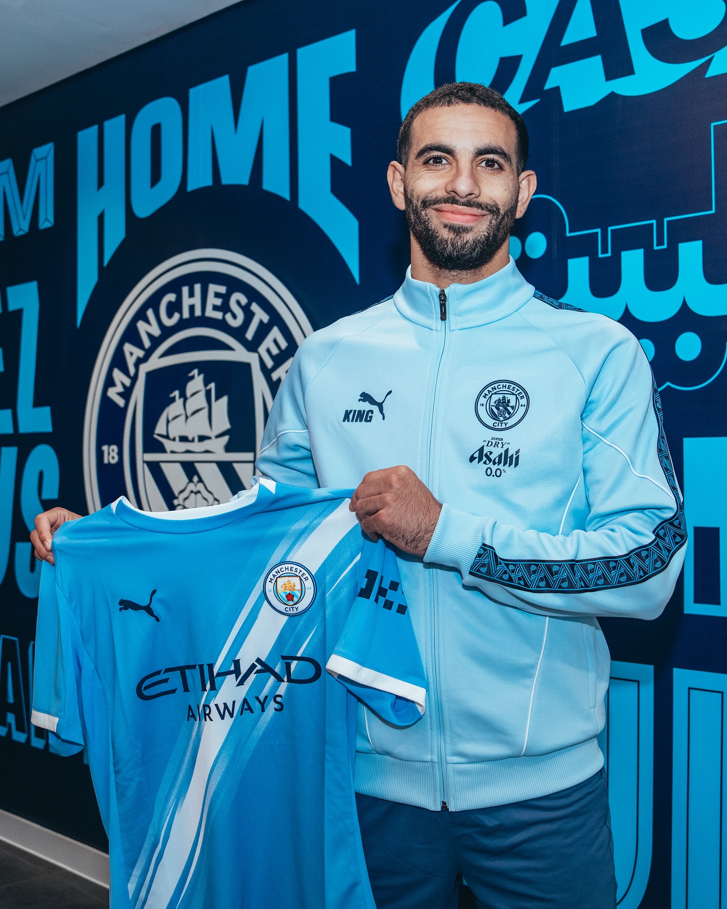 Rayan Aït-Nouri tiene gol y eso le gusta al técnico del Manchester City, Pep Guardiola.