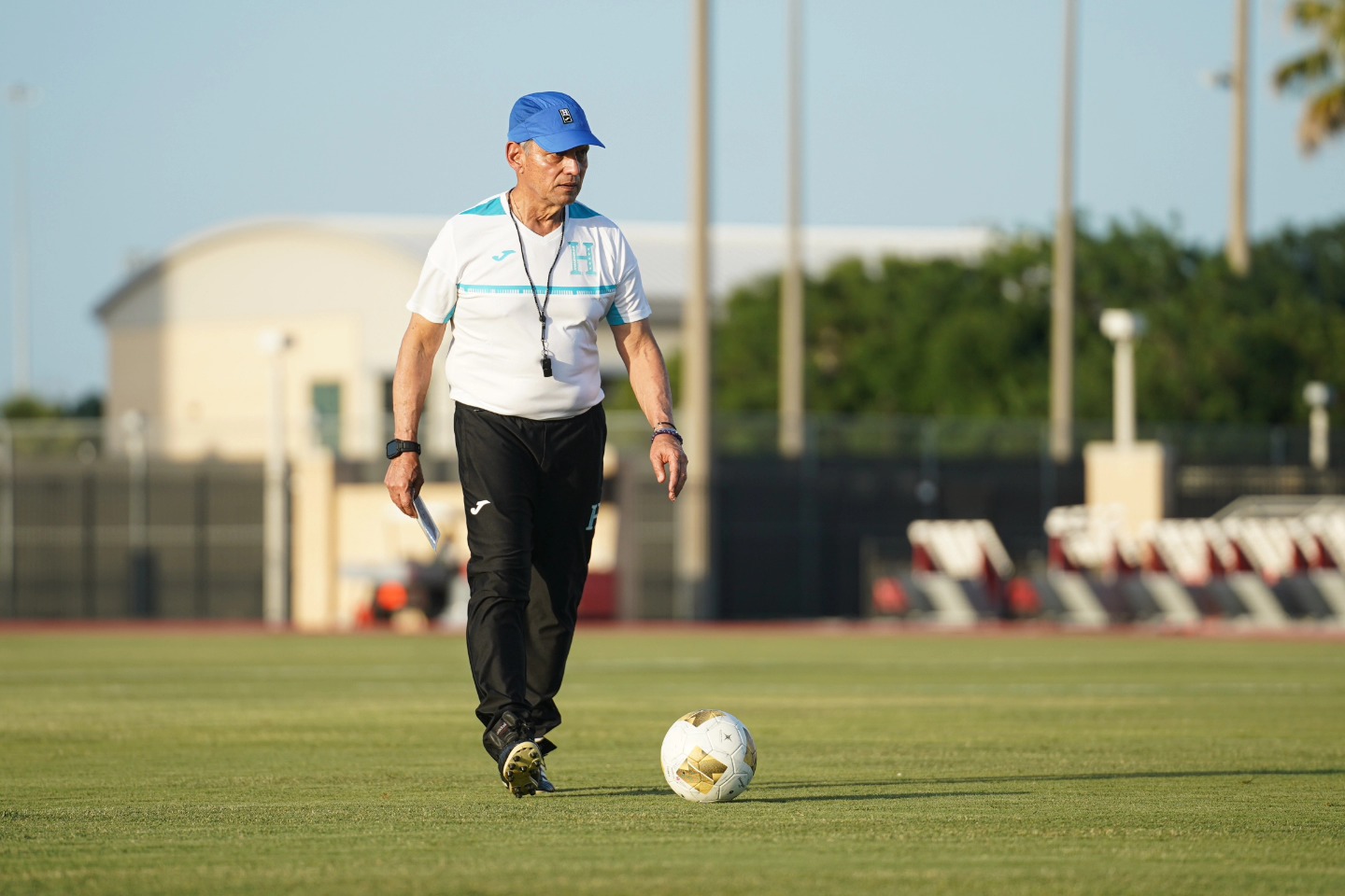 Reinaldo Rueda continúa con los ánimos de seguir dirigiendo a la Selección Nacional.