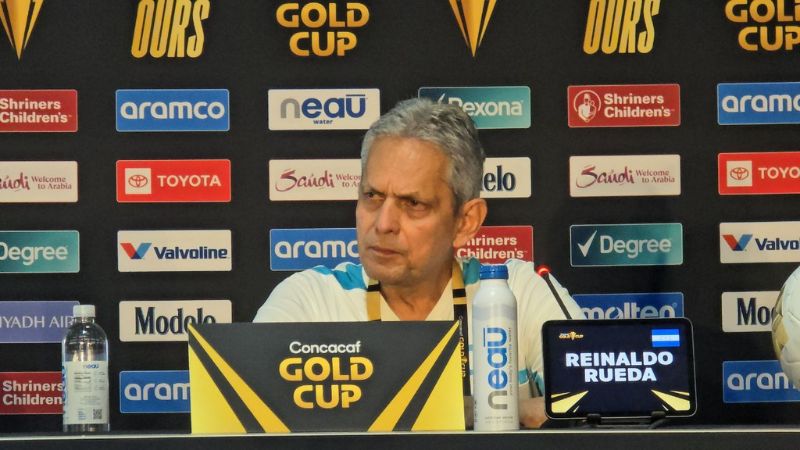 El seleccionador nacional, Reinaldo Rueda, destaca las ganancias que se tienen en la Copa Oro.