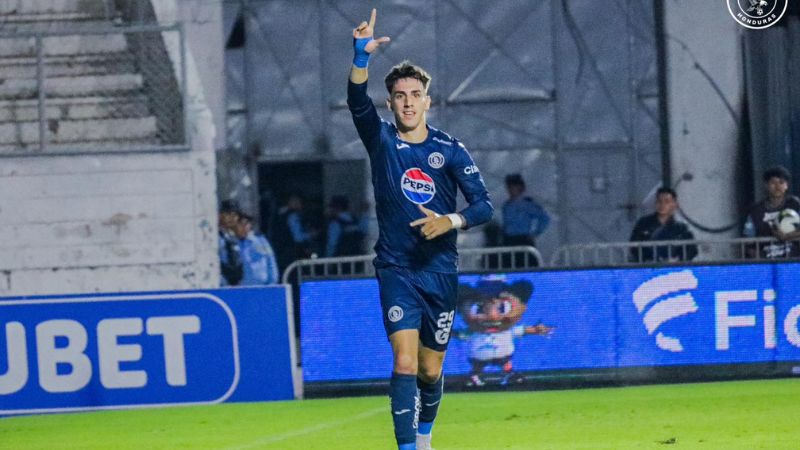 Rodrigo Auzmendi se distinguió en Motagua por su capacidad goleadora.