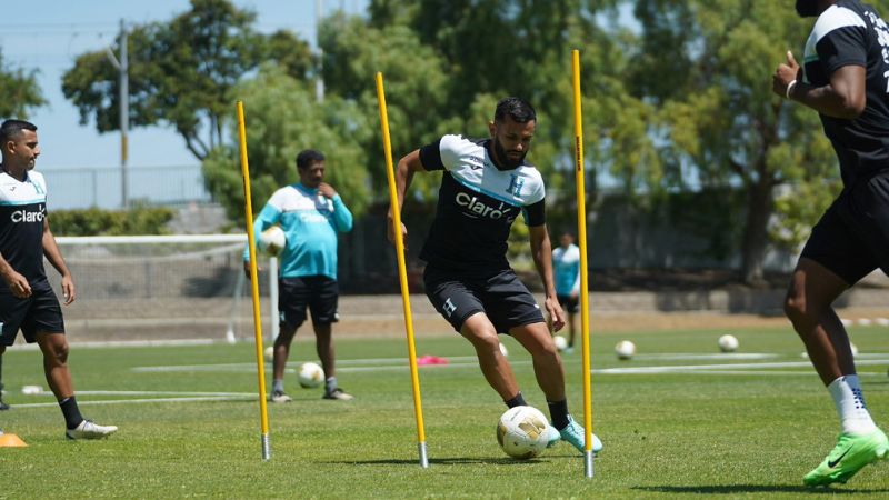 Jorge Álvarez se prepara para ser titular el sábado contra Panamá.