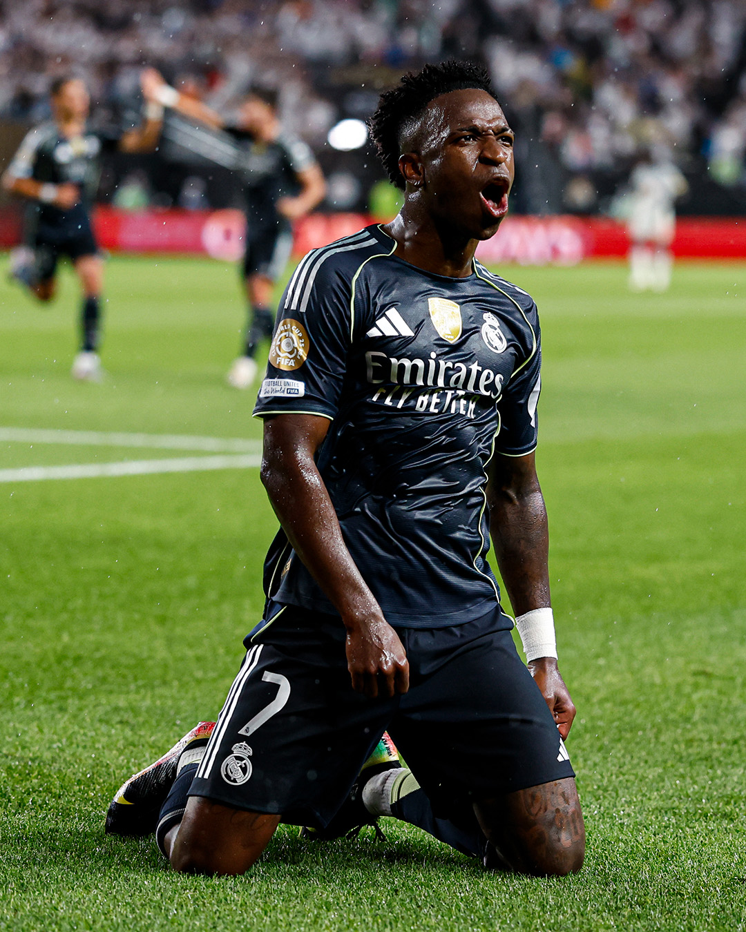 El brasileño Vinicius Juniors tuvo una noche iluminada frente al Salzburgo.