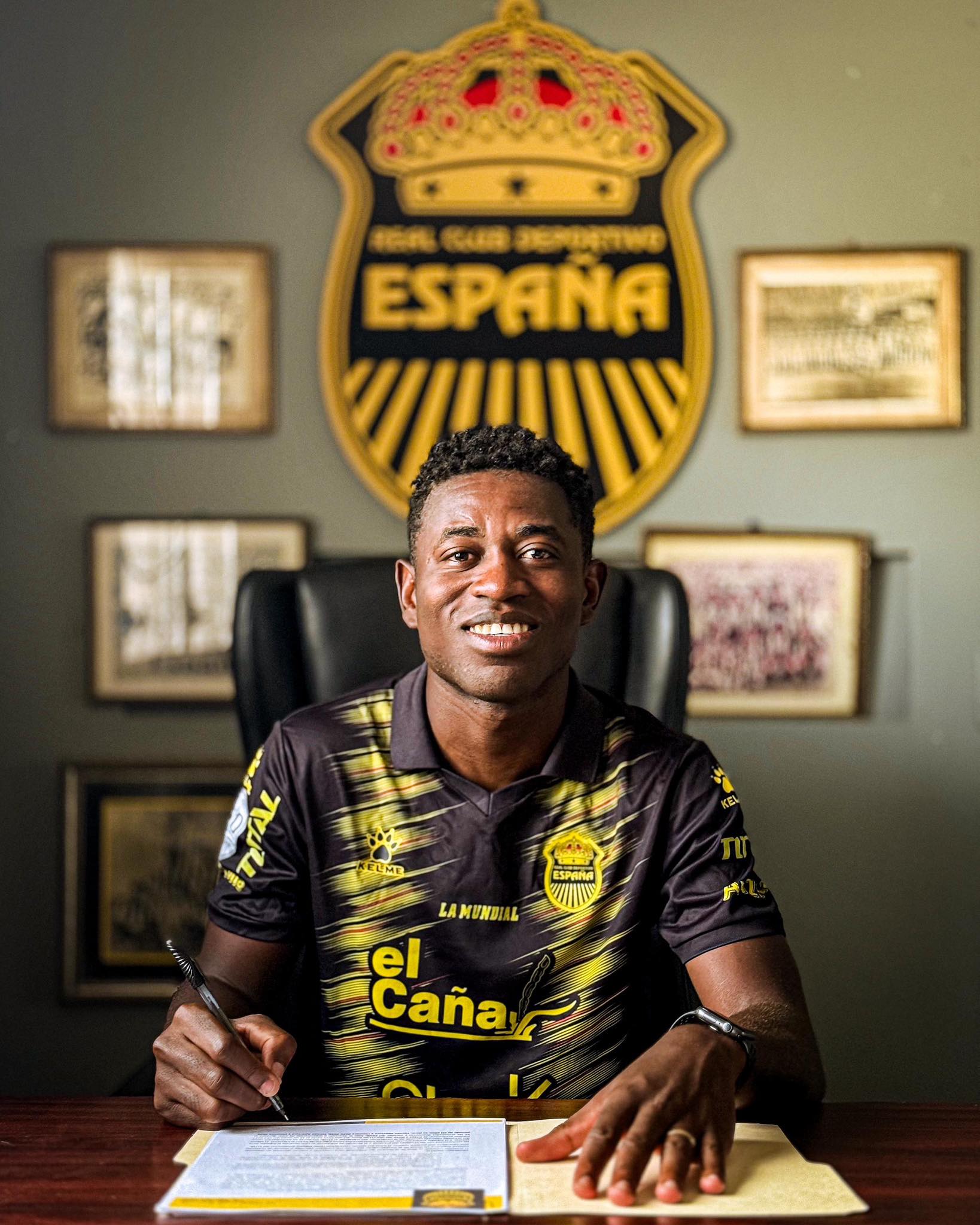 El ex Motagua, Wesly Decas, dejó el fútbol israelí para fichar con el Real España.
