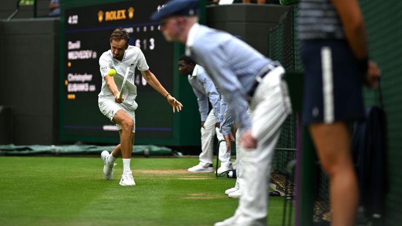 El torneo sobre hierba de Wimbledon se celebra del lunes 30 de junio al domingo 13 de julio.