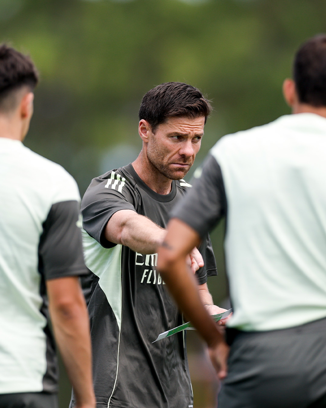 El nuevo técnico del Real Madrid, Xabi Alonso, está bajo la lupa en el Mundial de Clubes.