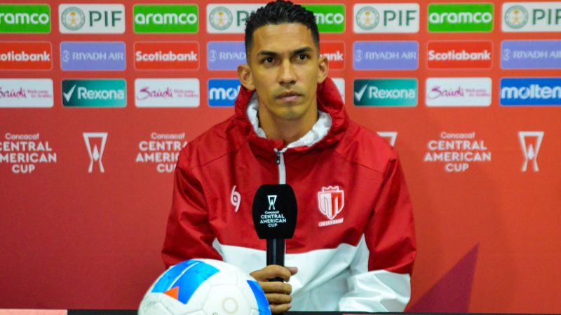 El hondureño, Allans Vargas, dice que está motivado porque enfrentará a Olimpia en la Copa Centroamericana de la Concacaf.