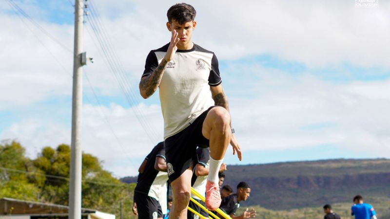 Si no hay ninguna sorpresa, André Orellana se vestirá de 