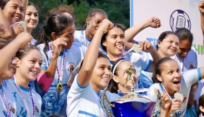 Under campeón femenino de Honduras