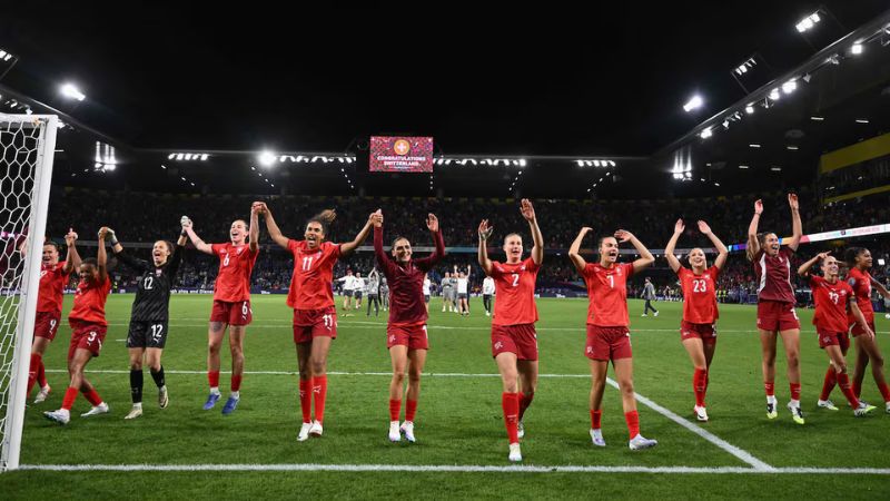 La Eurocopa femenina finalizó la fase de grupos y ahora se apresta a comenzar con los cuartos de final.