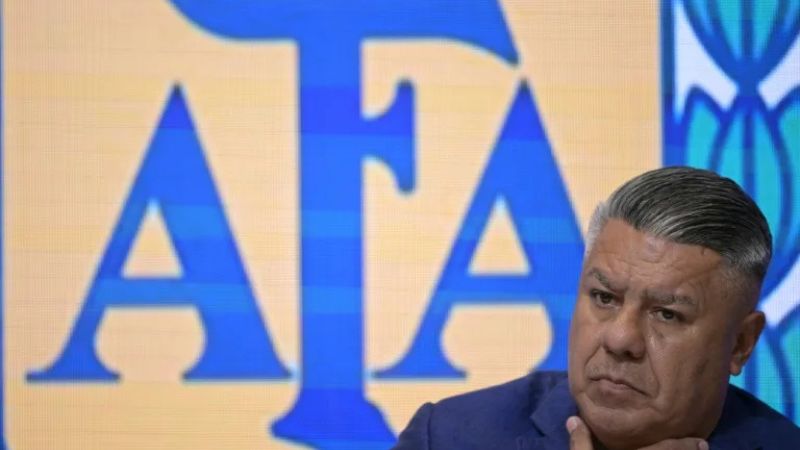 La Asociación del Fútbol Argentino (AFA) manifiesta su rechazo a una medida del gobierno argentino contra los clubes.