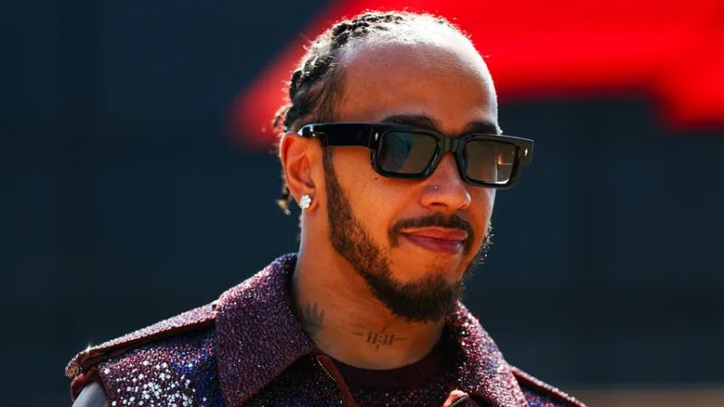 El piloto, Lewis Hamilton, finalizó líder en la primera sesión de entrenamientos libres del Silverstone para el GP de Gran Bretaña.