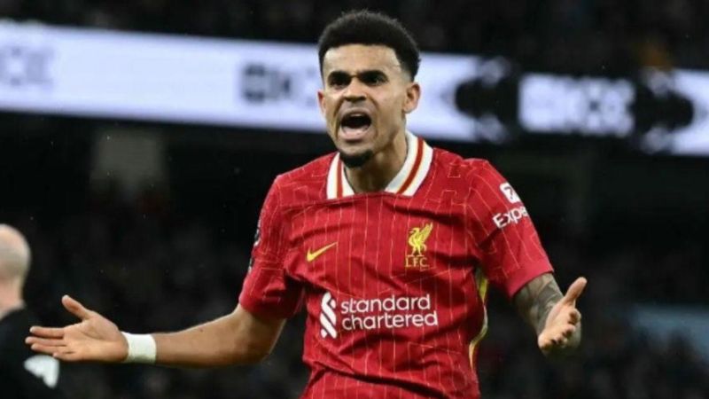 El colombiano Luis Díaz habría pedido su salida del Liverpool.