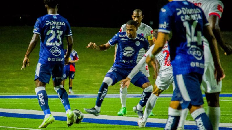 Luis Santamaría Crisanto ya había debutado con Motagua en el amistoso contra Olimpia en Estados Unidos.