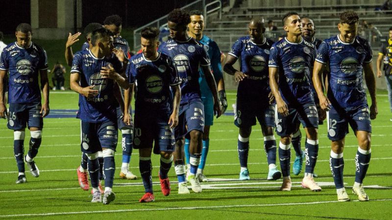 El Motagua cumplió el viernes un partido amistoso contra Olimpia en Houston, Texas, Estados Unidos, ganándolo por 3-0.