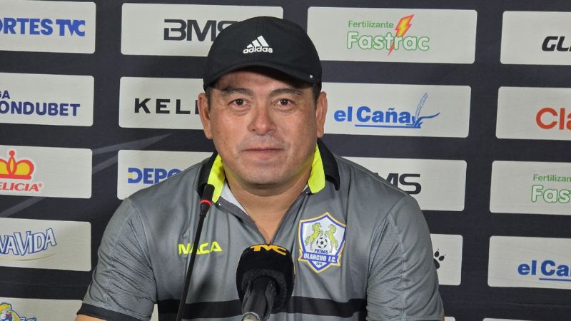 El técnico de Potros de Olancho FC, Reynaldo Tilguath, anuncia cambios para el próximo duelo contra Victoria.
