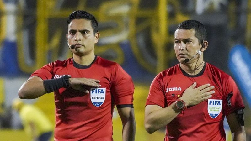 Saíd Martínez siempre hace equipo a nivel internacional con el asistente, Walter López.