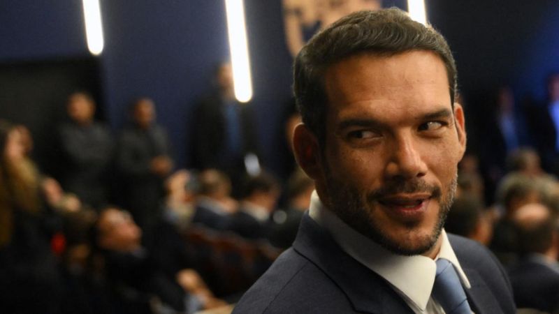 La policía allanó la sede de la Confederación Brasileña de Fútbol (CBF) que preside, Samir Xaud.