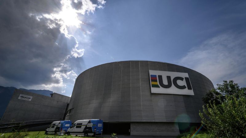 La Unión Ciclista Internacional (UCI) cuestiona la ventaja que tienen en las competencias las mujeres que nacieron hombres.